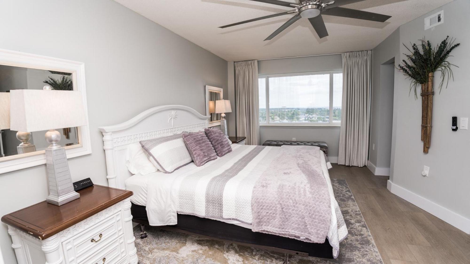 New Rental - 3Br 3Ba Corner Beachfront - 2024 Remodel - 3 Pools, Tiki Hut, Gym, Tennis Panama City Beach Exterior photo