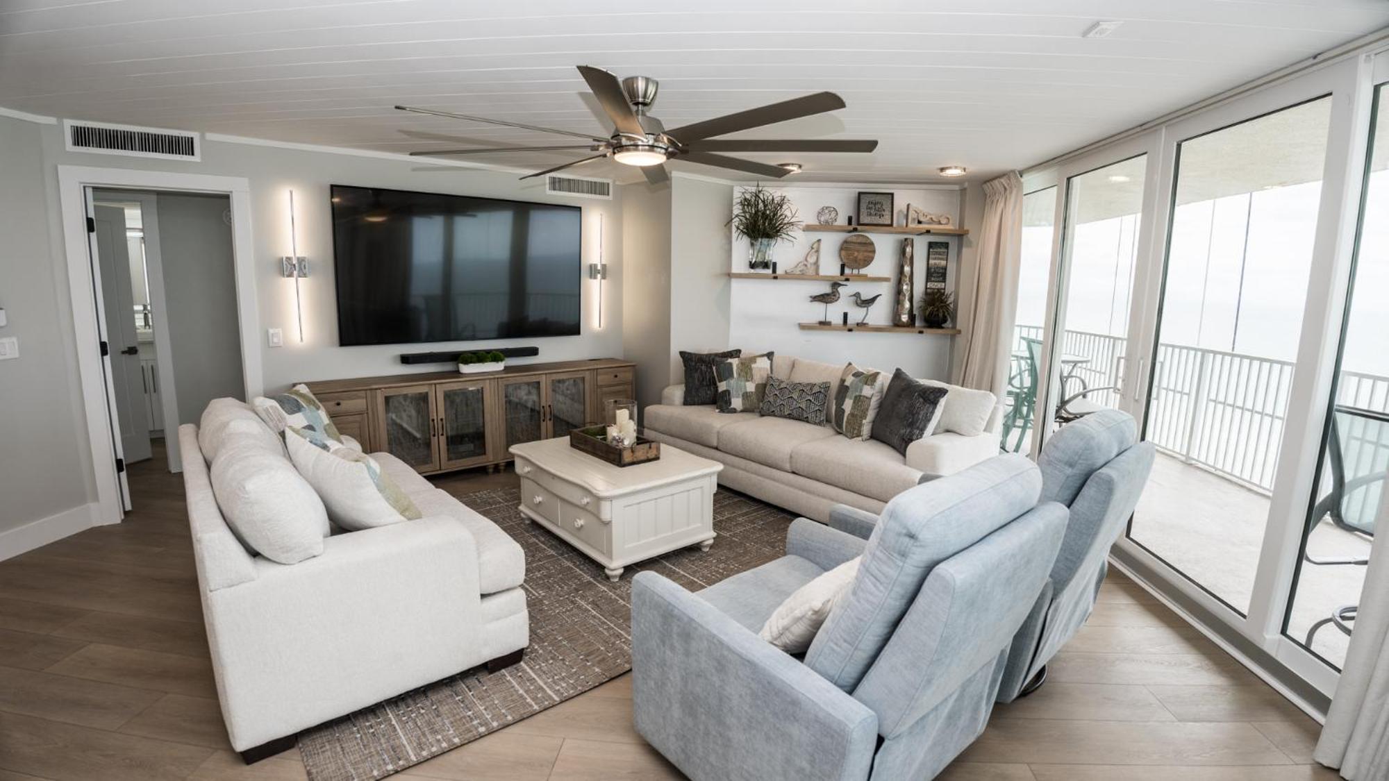New Rental - 3Br 3Ba Corner Beachfront - 2024 Remodel - 3 Pools, Tiki Hut, Gym, Tennis Panama City Beach Exterior photo